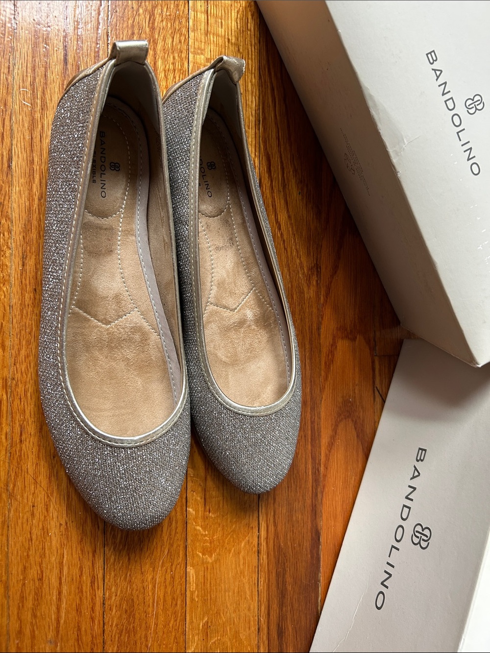 Bandolino Glitter Ballet Flats in Metallic Silver